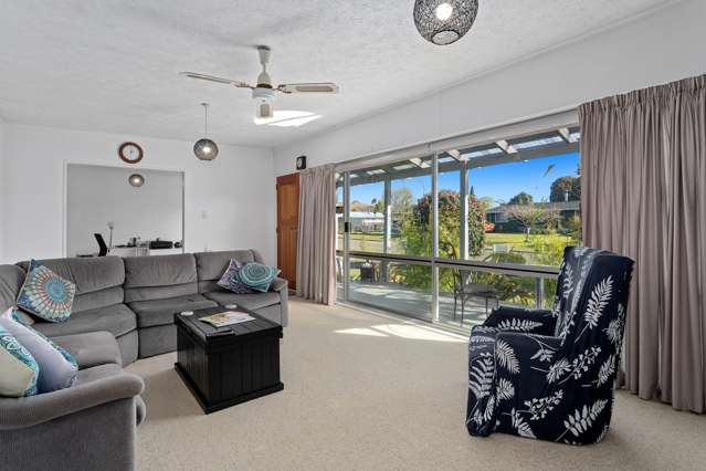 22 Kirk Crescent Kawerau_3