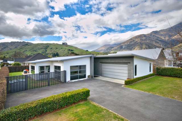 9 Haddow'S Place Dalefield/Wakatipu Basin_1