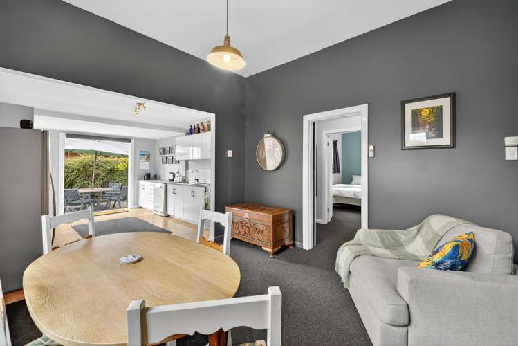 97 Wildberry Street Woolston_12