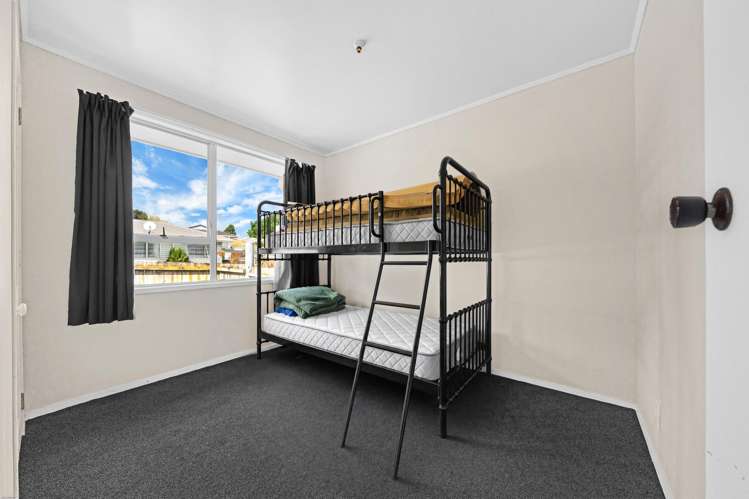 24 Frobisher Way Clendon Park_12