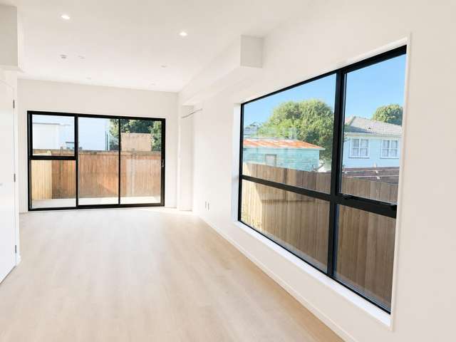 Modern Family Living 3 & 4-beds Stylish New Homes