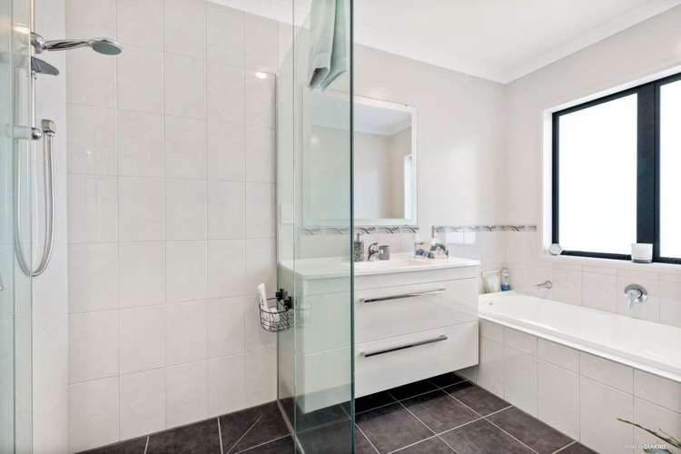 24 Seagrove Road Waiau Pa_14