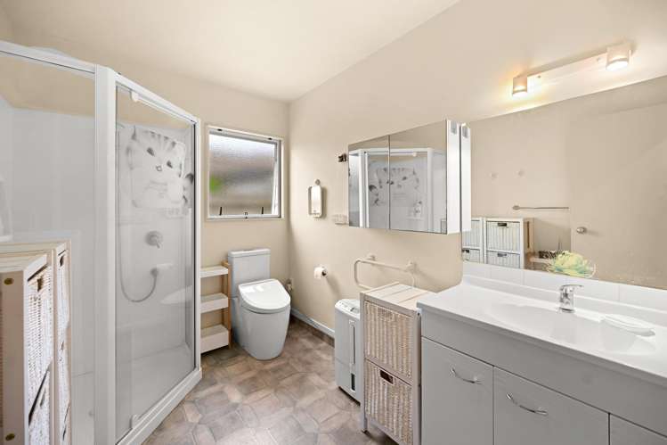 210 Thomas Road Rototuna North_10