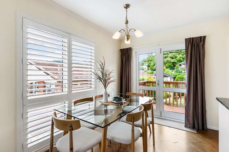 8 Alleyne Court Brown Owl_9