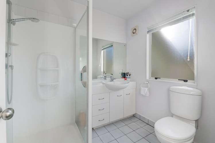 1A Meadowood Drive Unsworth Heights_16