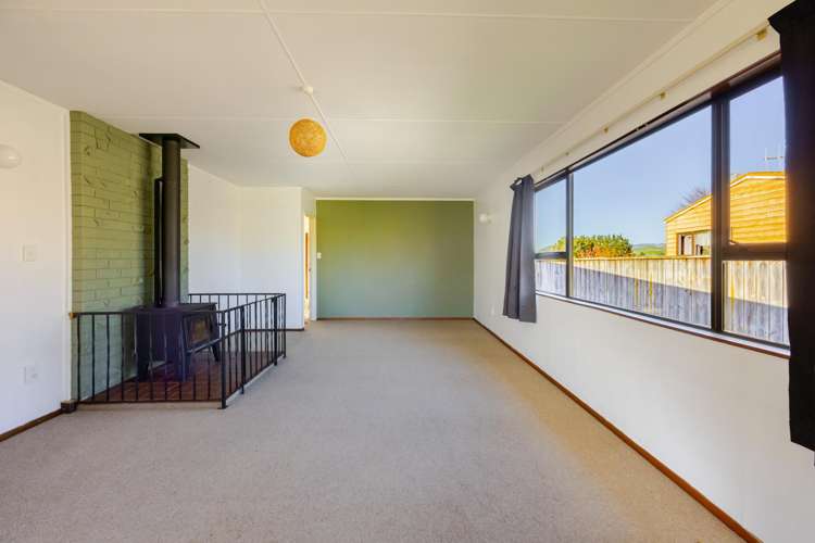 12 Lake Street Takapau_5