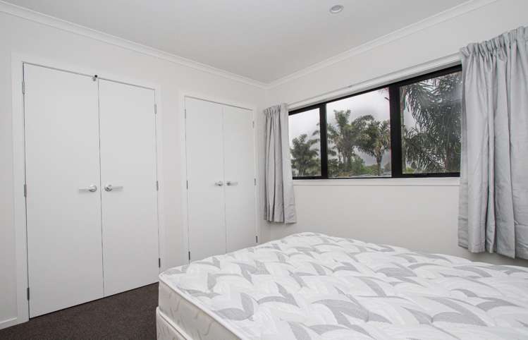 7/17 Lyon Street 1067_13