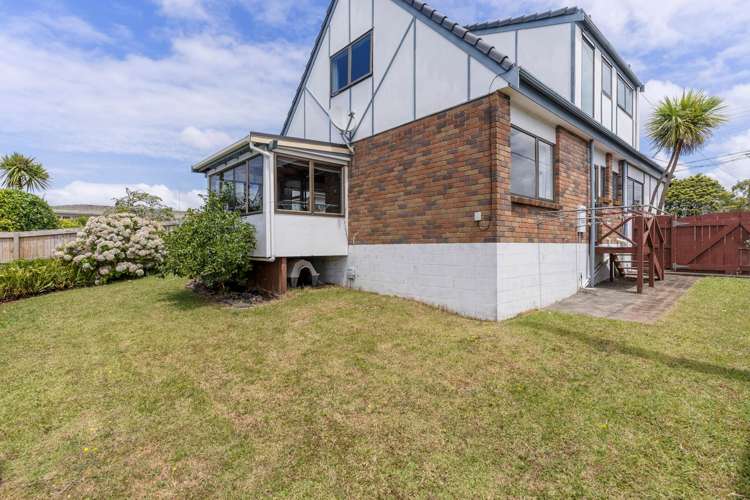 1/11 Hall Road Glenfield_19