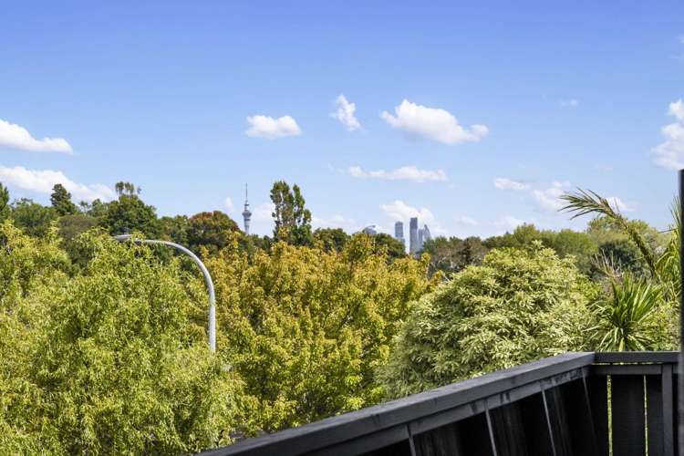 B/34 Ripon Crescent Meadowbank_3