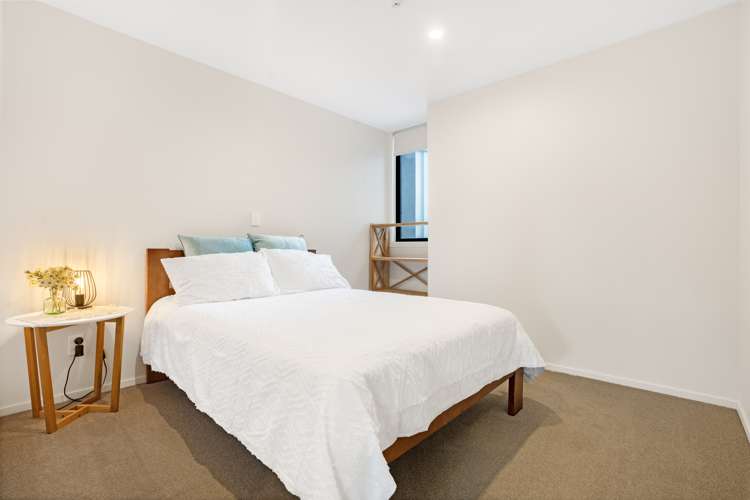 21/4 Stables Lane Silverdale_13