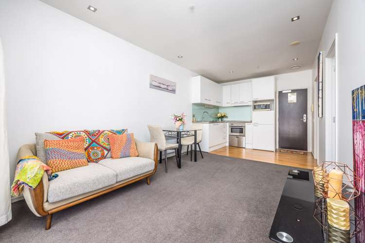 8h/16 Gore Street Auckland Central_12