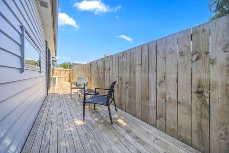 30D Lowtherhurst Road Massey_13