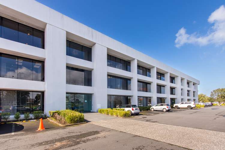 Level 2/4 Fred Thomas Drive Takapuna_0