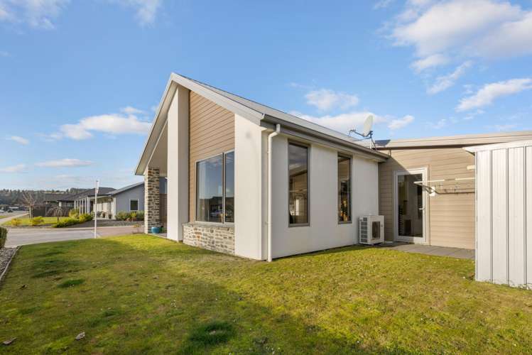 2 Weaver Close Alexandra_17