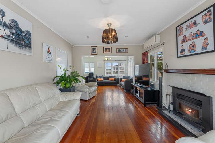 6 James Laurie Street Henderson_5