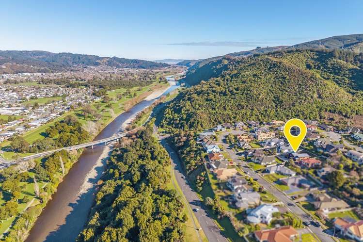 16 Birkinshaw Grove Riverstone Terraces_33