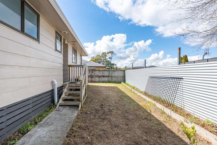 29A Anderson Road Deanwell_14