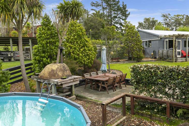 1187 Peak Road Helensville_15