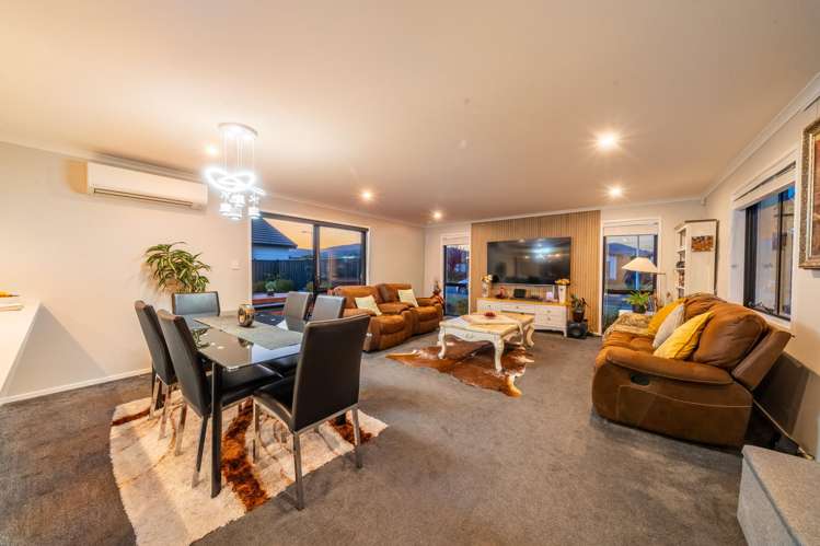 3 Te Kaeaea Crescent Wallaceville_14