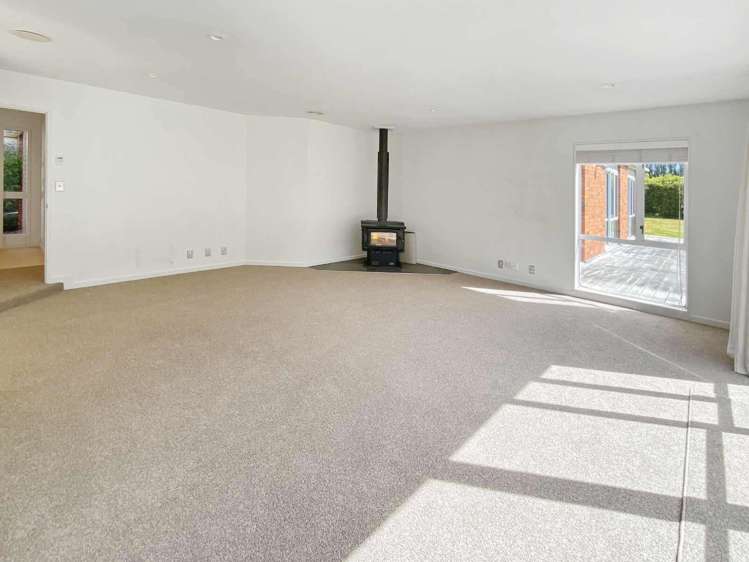 533 Johns Road Harewood_8