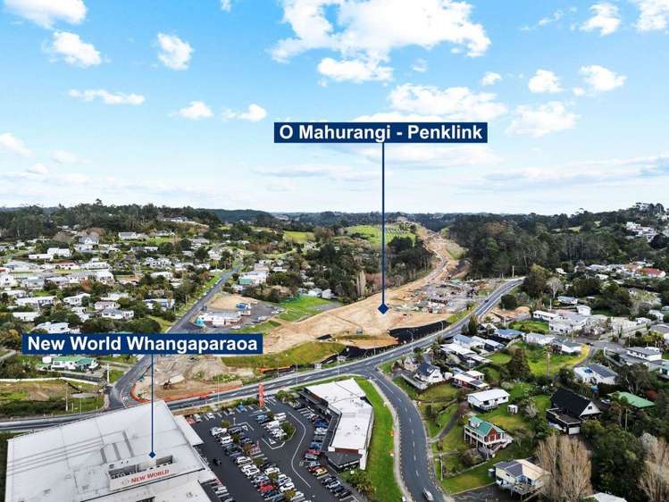 122 Whangaparaoa Road_5