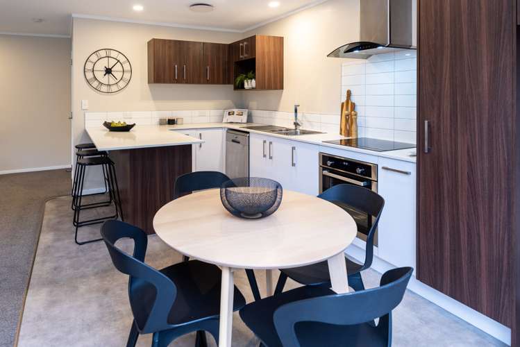 4/87 Cook Street Howick_11