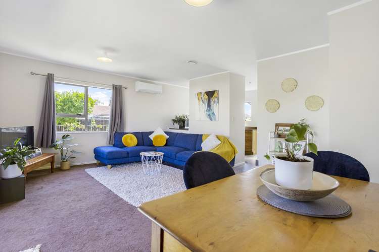 2/6 Short Street Papakura_2