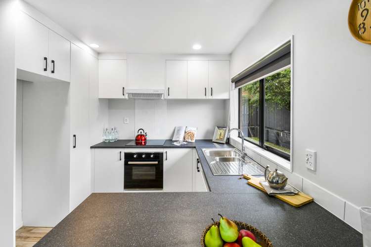 30 Koru Street Mangere Bridge_28