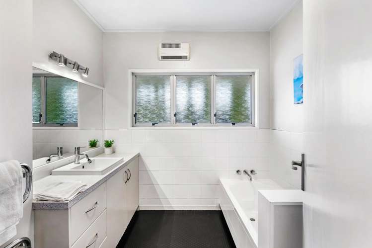 23 Greenwood Road Havelock North_9