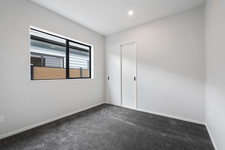 18 Furlough Road Opaheke_11