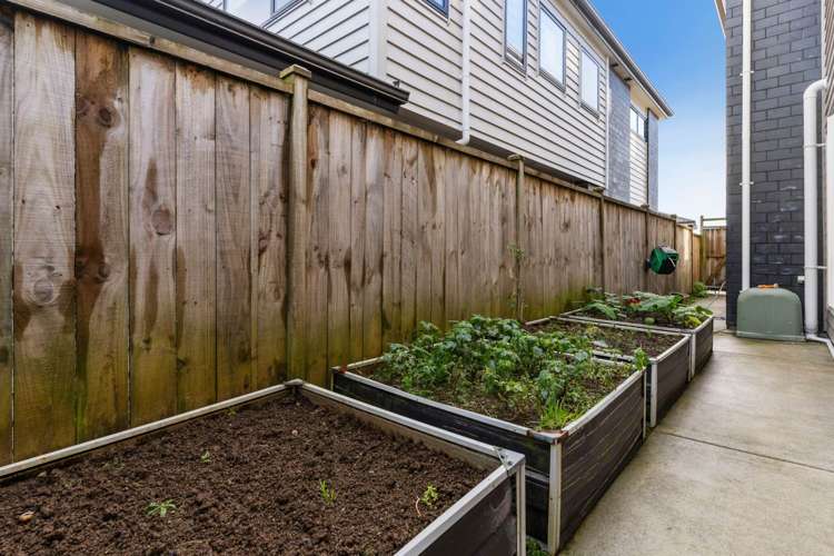 4 Cooladawson Drive Flat Bush_17