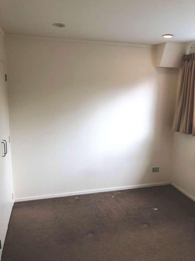 61/3 Wagener Place Mount Albert_3