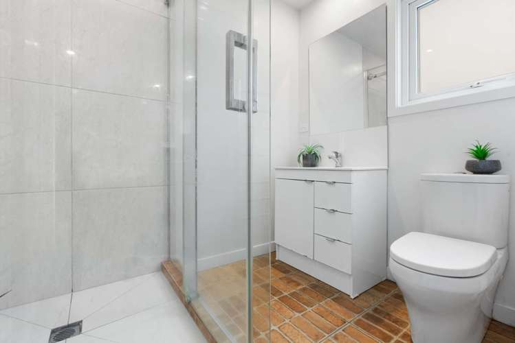 2/9 Vine Street Mangere East_8