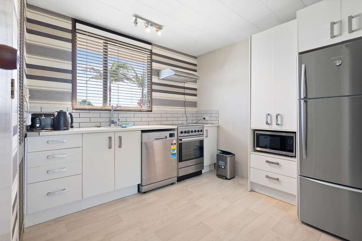 1 Shearwater Street_4