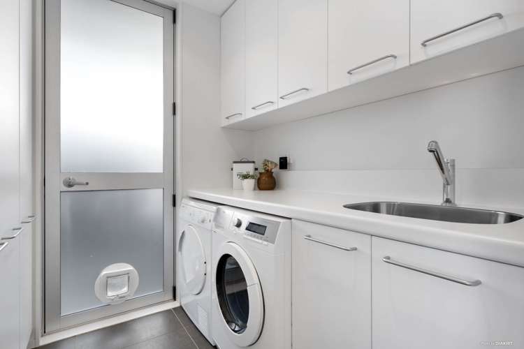 38 Pine Harbour Parade Beachlands_17