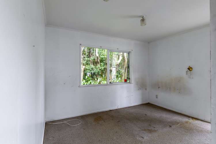 33c Farquhar Road Glendene_13