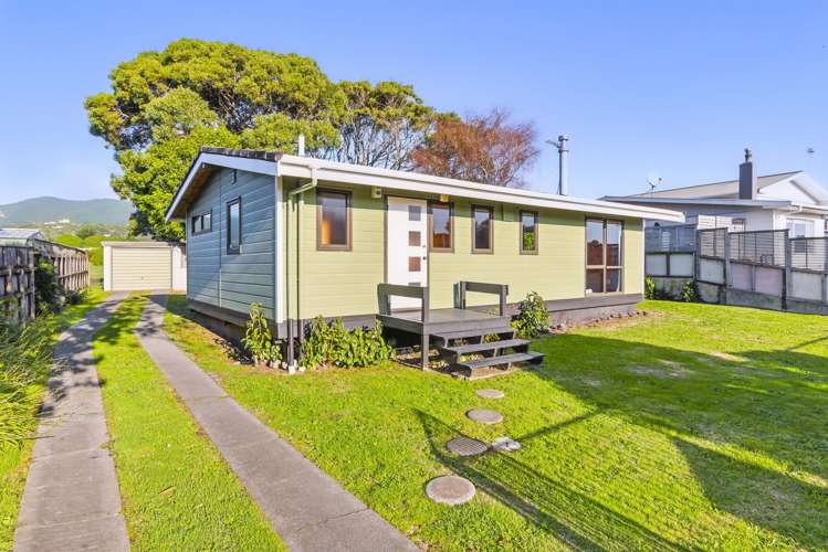 10 Nugget Grove Raumati Beach_20