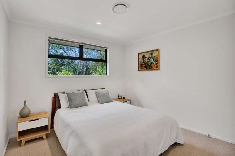 1405 South Road Kaitake_22