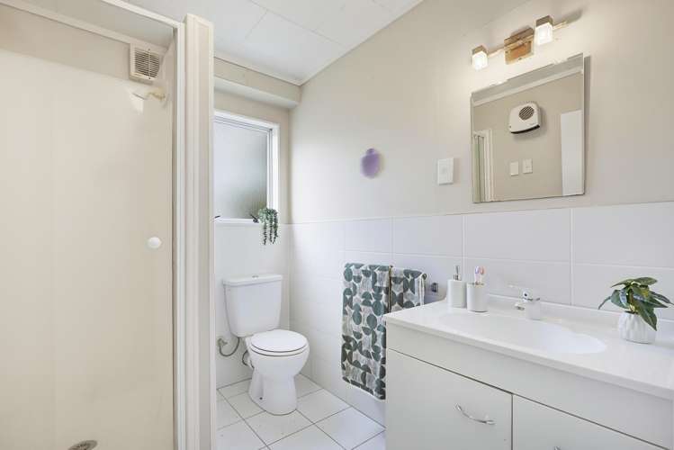 69B Chamberlain Road Karori_15