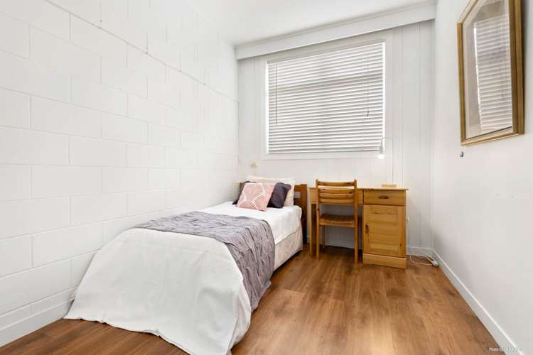 4/16 Clyde Street Epsom_15