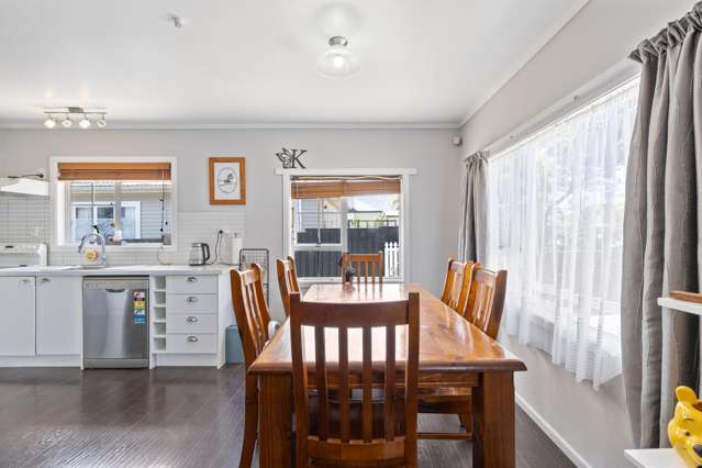 66 and 66A Mount View Road Melville_4
