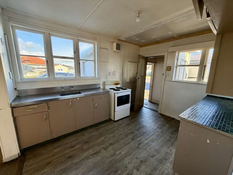 12 Christian Street Dannevirke_9