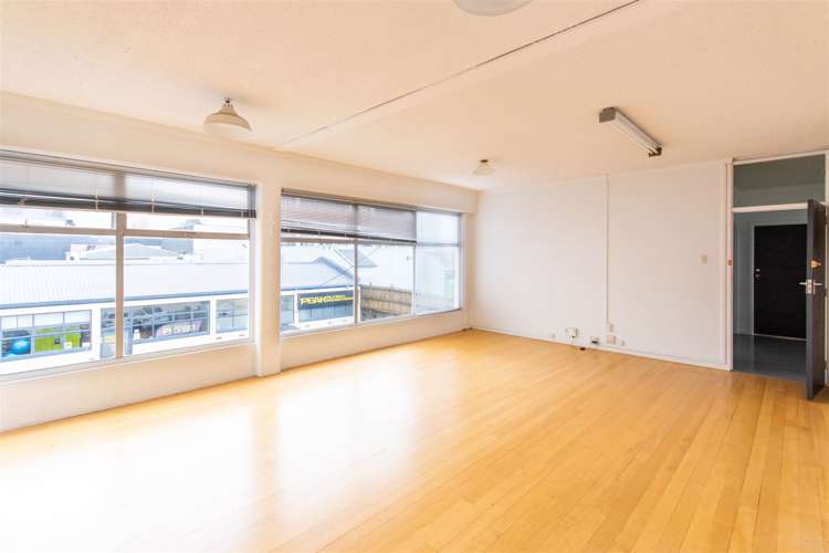 Office 2/5 Huron Street Takapuna_2