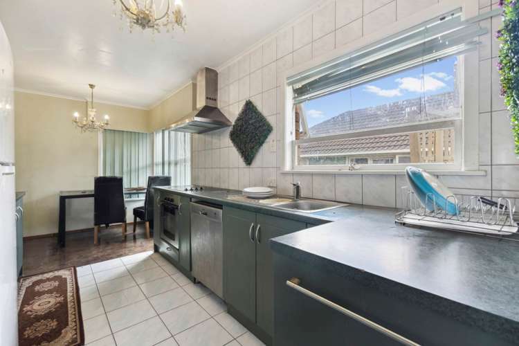 696 Massey Road Mangere_10