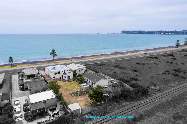 65 The Esplanade Westshore_18