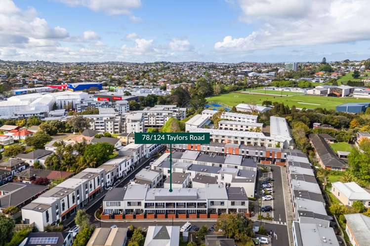 78A & B/124 Taylors Road Mount Albert_24