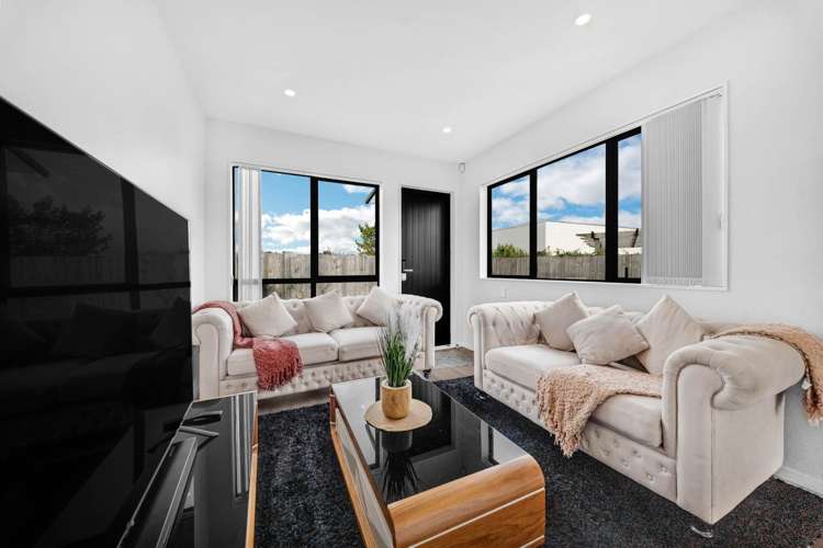 12/60 Kelman Road Kelston_6