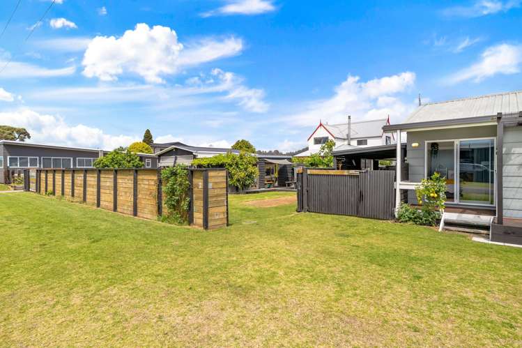 208 Port Road Whangamata_28