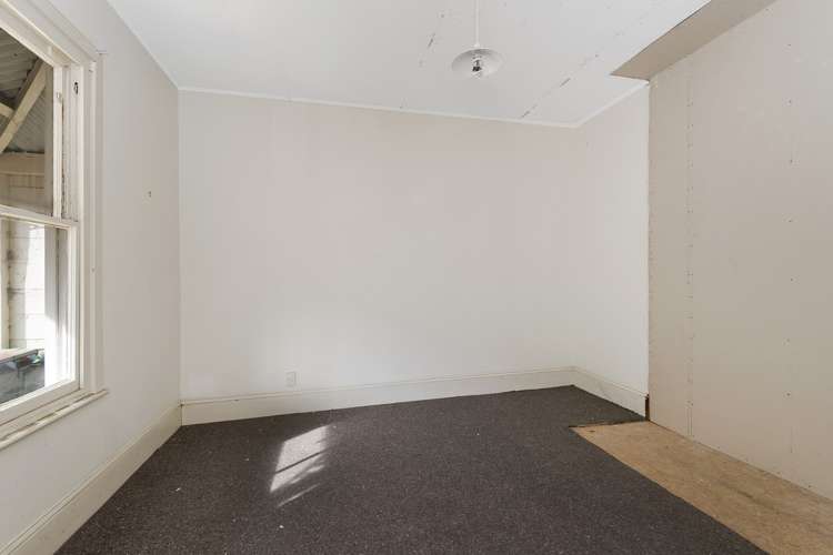 16 Sumner Road Lyttelton_6