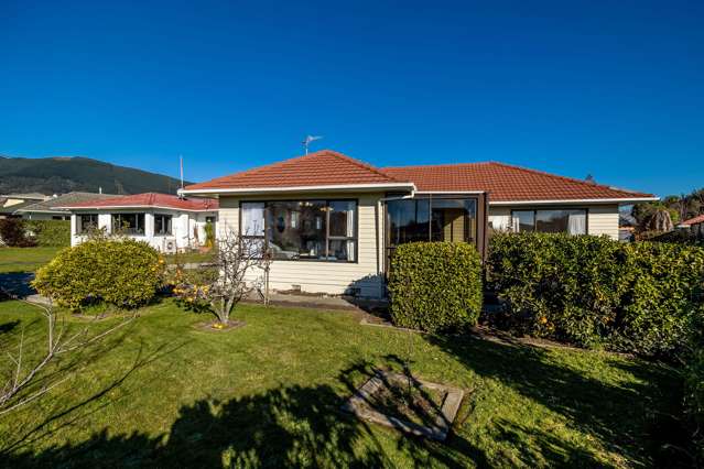 14 Manson Avenue Stoke_1